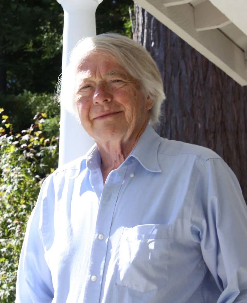A later portrait of Lloyd Cross, holography pioneer and co-inventor of the multiplex hologram.