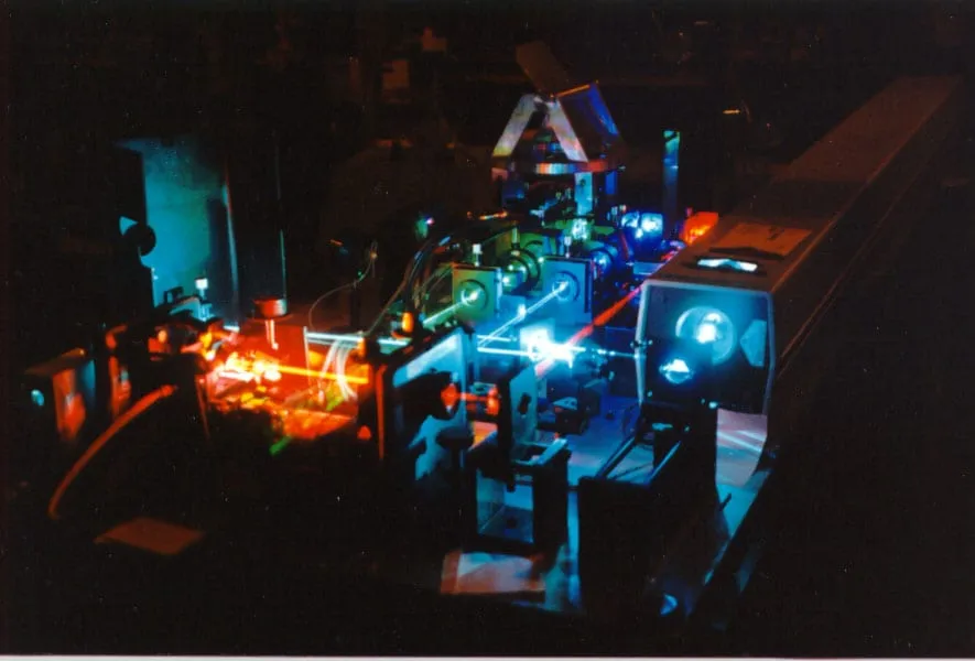The red, green, and blue laser sources of a ProFX system, tracing across the optical bench.